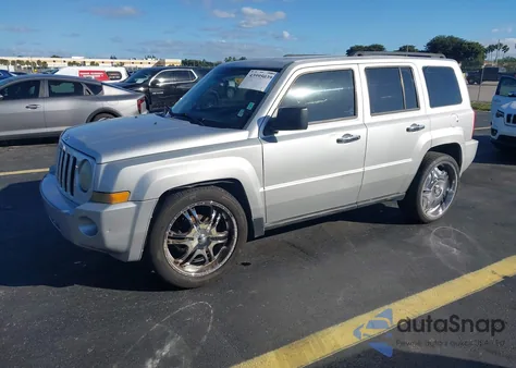 2010 Jeep Patriot Sport from USA, damaged, VIN 1J4NT2GBXAD660244